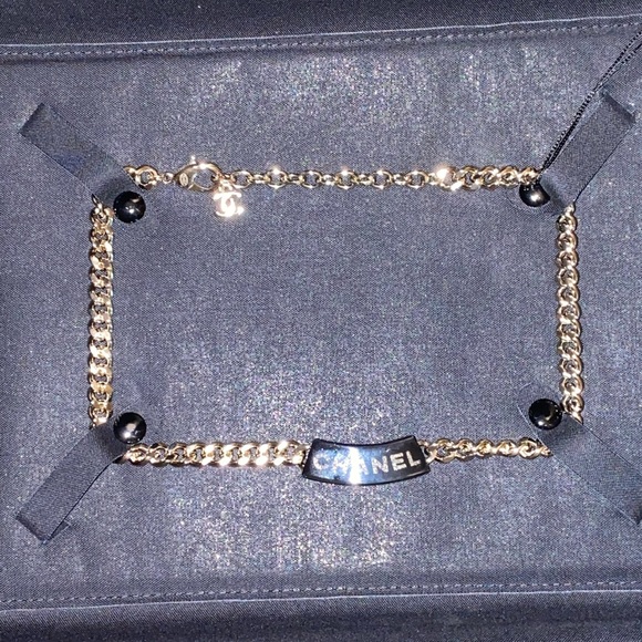 New💕2022 Chanel Necklace 💕 - Picture 11 of 14